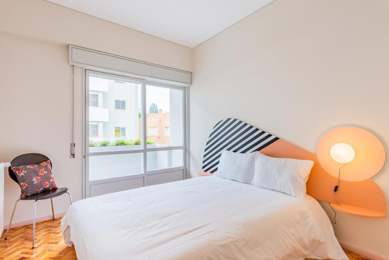 Amazing Duplex - Mid Century Experience & Parking Apartment Porto Bagian luar foto