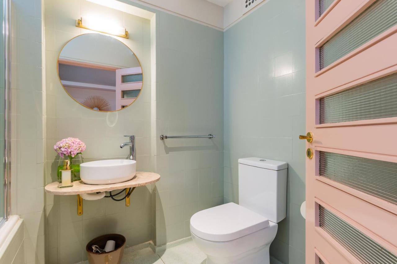 Amazing Duplex - Mid Century Experience & Parking Apartment Porto Bagian luar foto