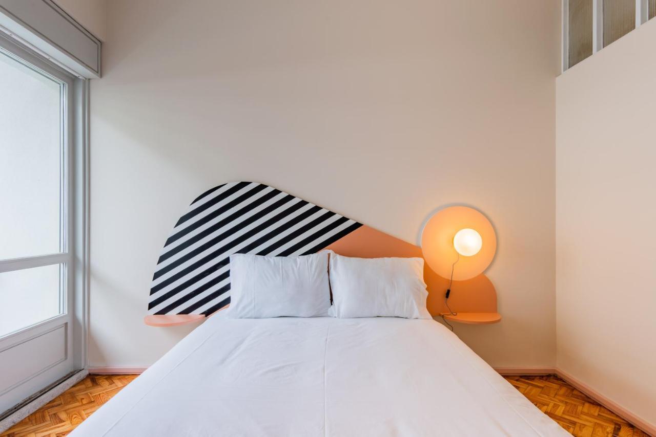 Amazing Duplex - Mid Century Experience & Parking Apartment Porto Bagian luar foto